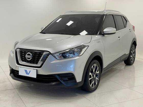 NISSAN KICKS 1.6 16V FLEXSTART S 4P XTRONIC NISSAN KICKS 1.6 16V FLEXSTART S 4P XTRONIC